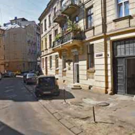 Квартира На Вулиці Наливайка 7 В Центрі Біля Оперного Театру Після Ремонту Liov Exterior foto